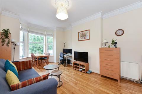 1 bedroom flat for sale, The Grove, Ealing