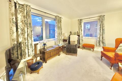 1 bedroom apartment for sale, Central Cirencester