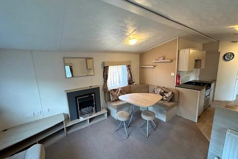2 bedroom static caravan for sale, Silverhill Holiday Park, Spalding PE12