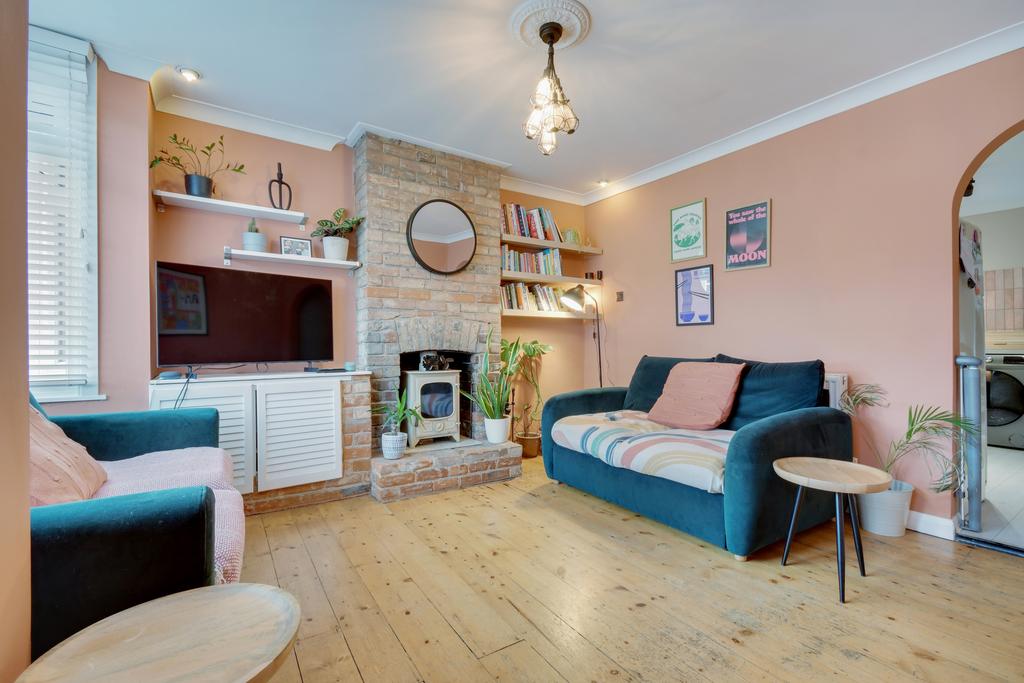 Baddow Road, Chelmsford 3 bed terraced house for sale £375,000