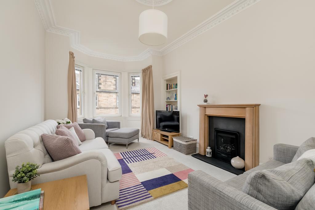 6/7 Ogilvie Terrace, EH11 1NR 2 bed flat for sale £315,000
