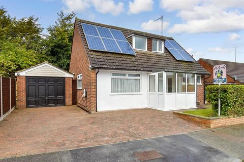 3 bedroom detached house for sale, Trapfield Close, Bearsted, Maidstone, Kent