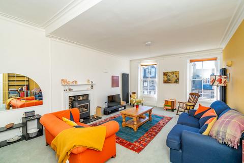 3 bedroom flat for sale, 23/5 Dublin Street, New Town, Edinburgh, EH1 3PG