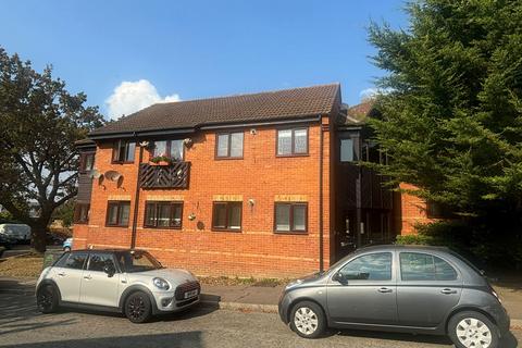 2 bedroom flat for sale, Morgan Way, Woodford Green IG8