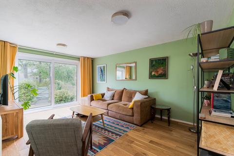 4 Alloway Loan, Edinburgh, EH16 6XH