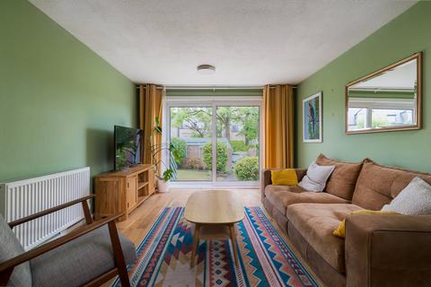 4 Alloway Loan, Edinburgh, EH16 6XH