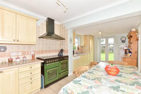 39 Lower Sands, Dymchurch, Romney Marsh, TN29 0NE