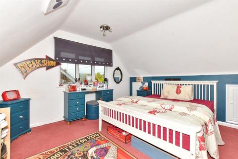 39 Lower Sands, Dymchurch, Romney Marsh, TN29 0NE