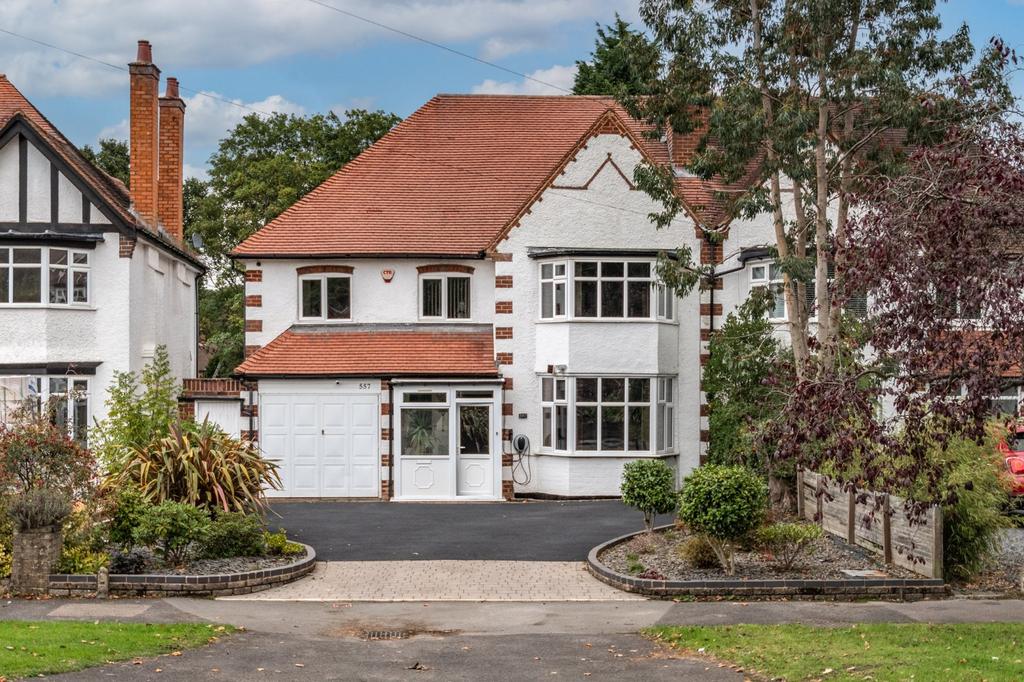 Warwick Road, West Midlands B91 4 bed semidetached house for sale £