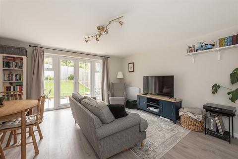 26 Chime Dell, Whitwell, Hitchin, SG4 8BS