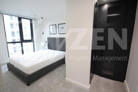 1 bedroom flat to rent, Emery Wharf, 1 Emery Way, London E1W