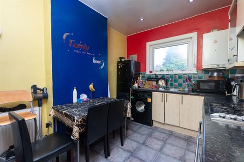 1 bedroom flat for sale, Glenny Road, Barking, Essex