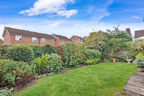 3 bedroom end of terrace house for sale, Foxtail Close, Stratford-upon-Avon, CV37