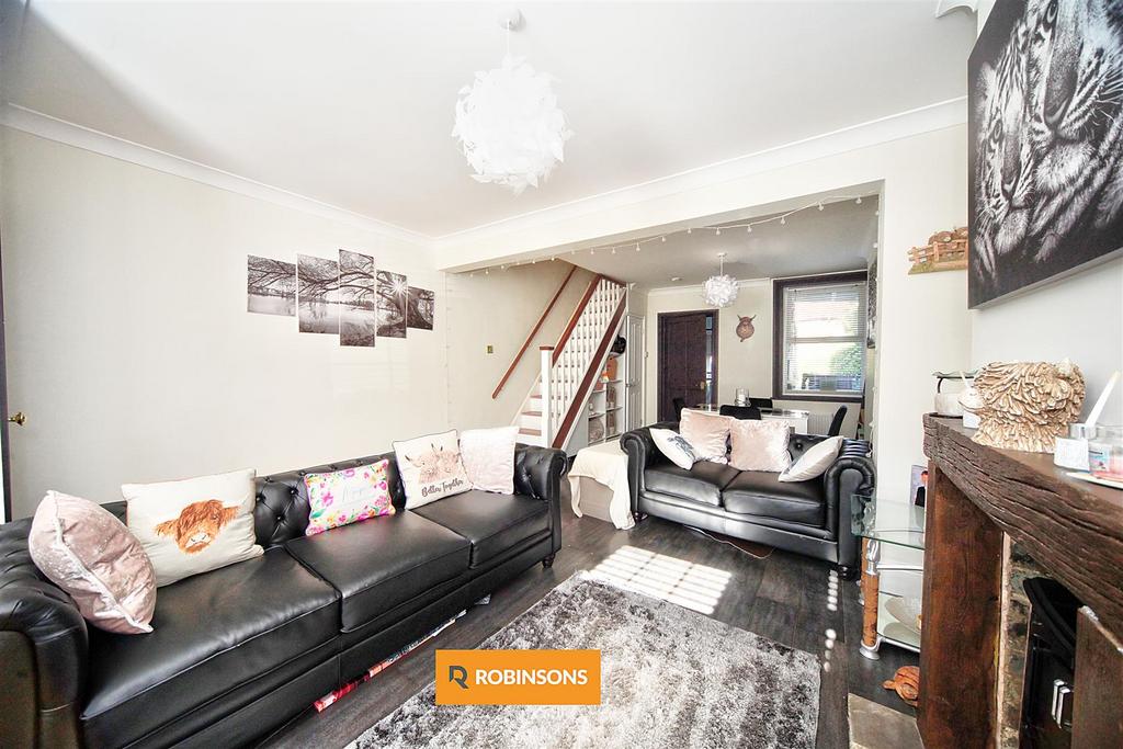 Union Street, Dunstable 2 bed terraced house for sale £305,000