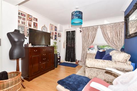 2 bedroom terraced house for sale, High Street, Rochester, Kent