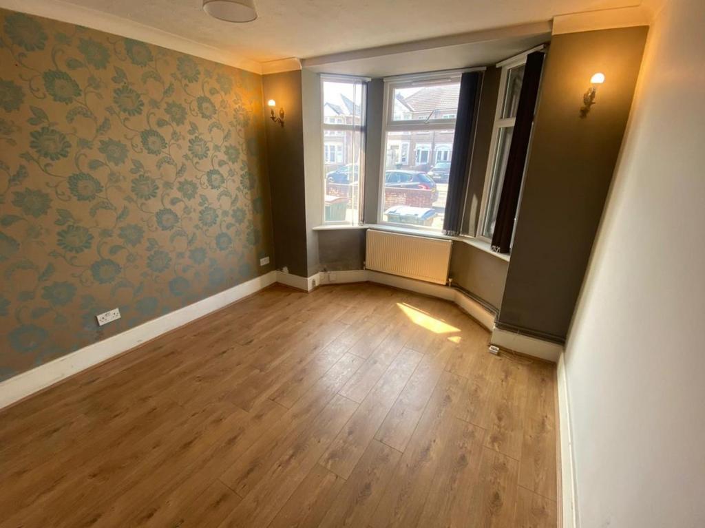 Middlemarch Road, Coventry CV6 3 bed terraced house for sale £170,000