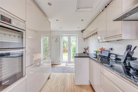 4 bedroom semi-detached house for sale, Ailesbury Road, Ampthill, Bedfordshire, MK45