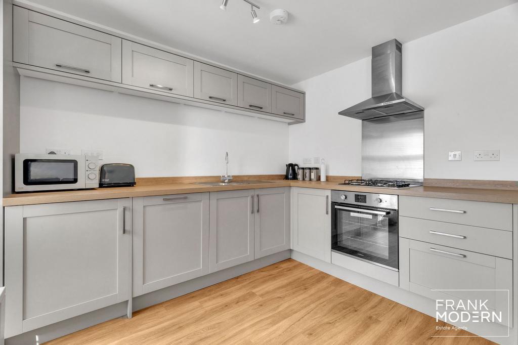 Lounge / Kitchen