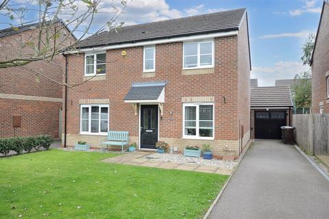 4 bedroom detached house for sale, Blundell Drive, Stone