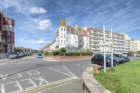 2 bedroom flat for sale, Bolebrooke Road, Bexhill-On-Sea