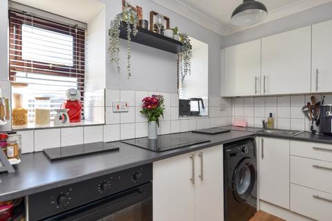 92 Frobisher Way, Shoeburyness, Southend-on-sea, SS3 8XD