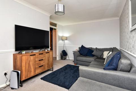 92 Frobisher Way, Shoeburyness, Southend-on-sea, SS3 8XD