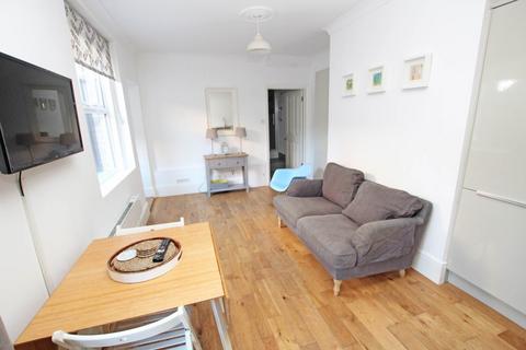 1 bedroom flat for sale, Meads Street, Eastbourne, BN20 7RG