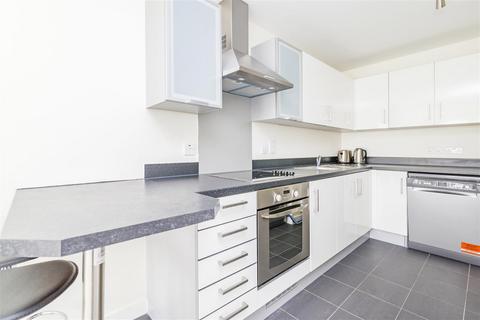 1 bedroom flat for sale, Woods House, Grosvenor Waterside, 7 Gatliff Road, London, SW1W