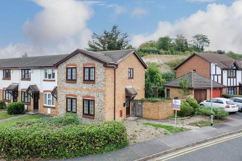 3 bedroom end of terrace house for sale, Eagles Road, Greenhithe