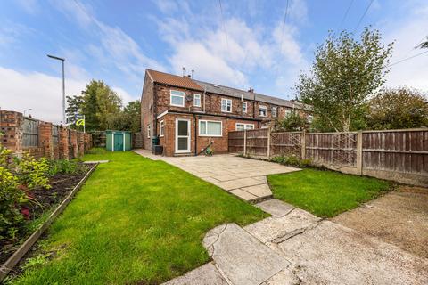 10 Naylor Road, Widnes, WA8 0BS