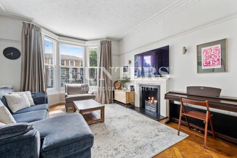 2 bedroom flat to rent, Cavendish Road, London, NW6