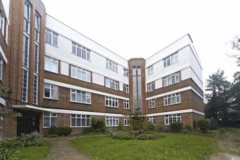 1 bedroom flat for sale, Balham High Road, London SW17