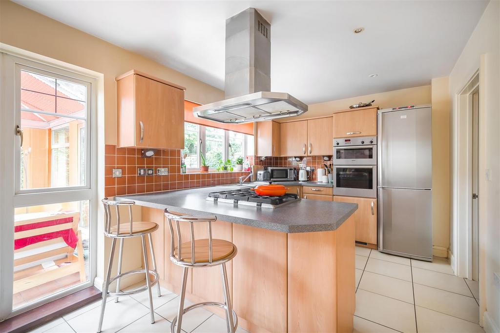 Kitchen/Breakfast Room