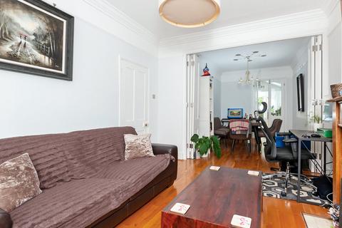 2 bedroom end of terrace house for sale, Northfield Road, Northfields, Ealing, W13