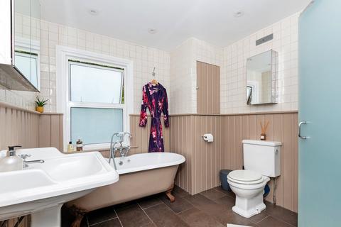39 Northfield Road, London, W13 9SY