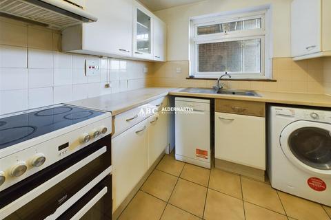 2 bedroom flat for sale, 67 Brampton Grove, London