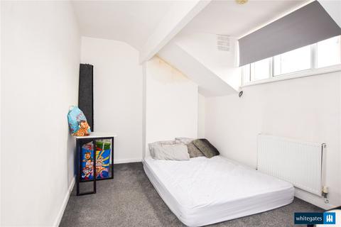 30 Cleveleys Road, Leeds, LS11 0AE