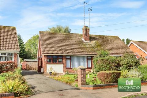 3 bedroom semi-detached bungalow for sale, Offa Drive, Kenilworth