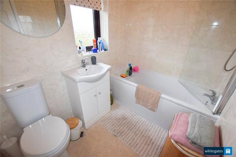 3 bedroom semi-detached house for sale, West Grange Gardens, Leeds, West Yorkshire, LS10