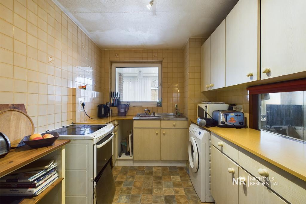 Kitchen Area x