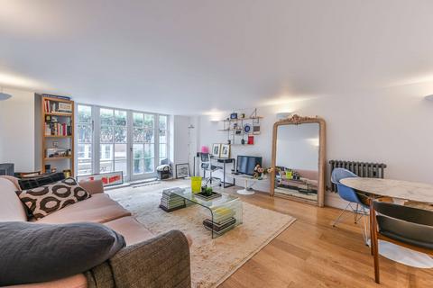 1 bedroom flat for sale, Battersea Park Road, Battersea Park, London, SW11