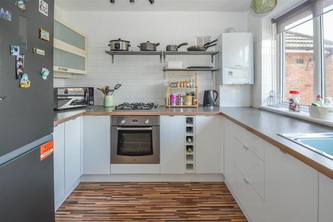 43 Hammonds Lane, Great Warley, Brentwood, CM13 3AH