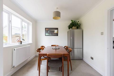 24 Crofton Grove, London, E4 6NY