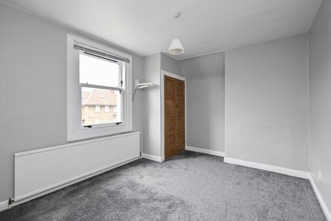 17 Dalhousie Drive, Bonnyrigg, EH19 2NB