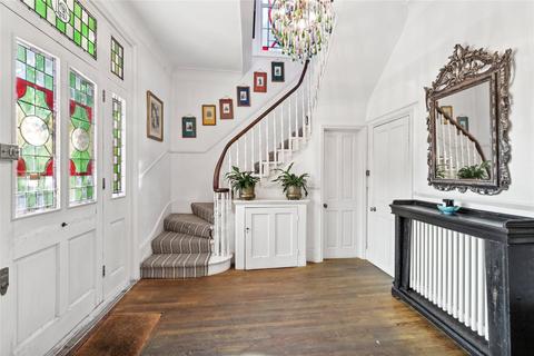 21 East Churchfield Road, London, W3 7LL