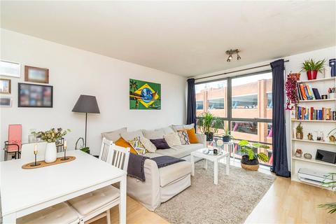 1 bedroom apartment for sale, Avante Court, The Bittoms, Kingston Upon Thames