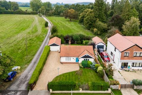 2 bedroom bungalow for sale, Brigsley Road, Ashby-cum-Fenby, Grimsby, Lincolnshire, DN37