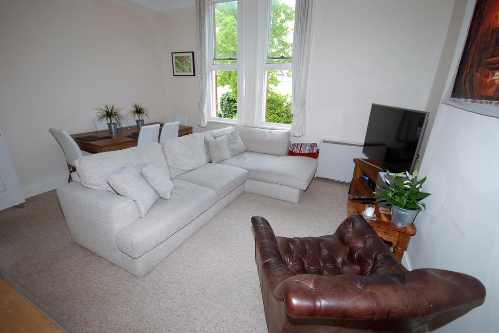 Milverton Terrace, Leamington Spa, CV32 2 bed apartment to rent £