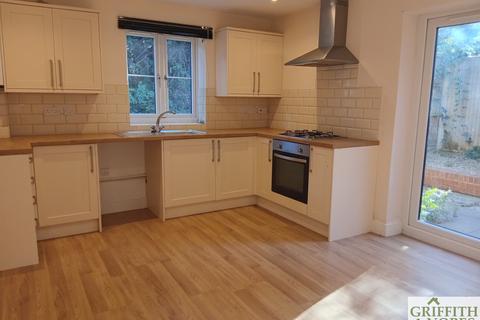undefined, Cam, Dursley GL11