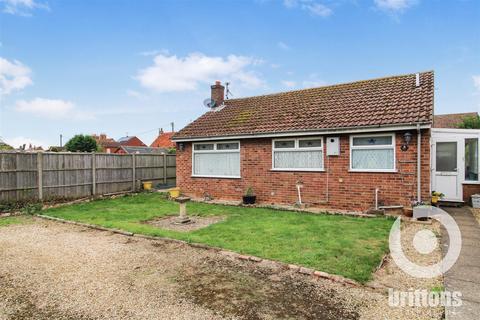 2 bedroom detached bungalow for sale, Hazel Close, Grimston, King's Lynn